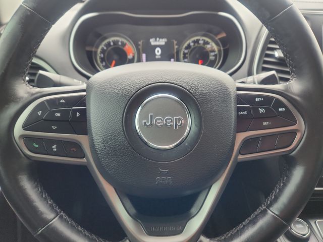 Used 2020 Jeep Cherokee For Sale in Grove City, OH