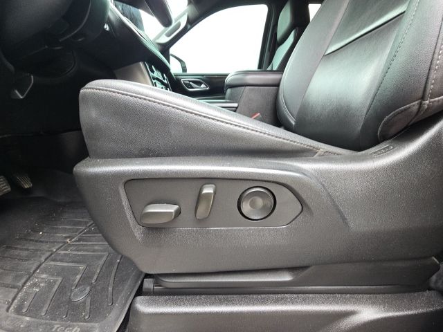 2022 Chevrolet Suburban LT:168357A