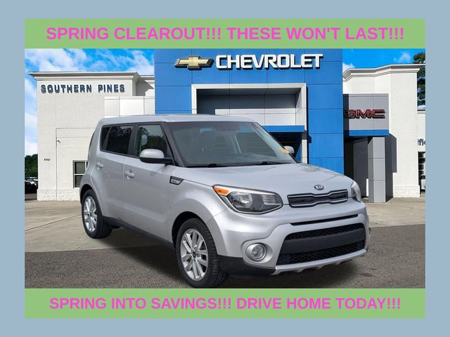 Bright Silver 2017 Kia Soul + Wagon Front-Wheel Drive 6-Speed Automatic