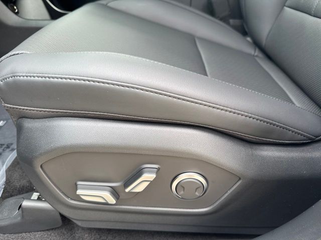 New 2026 Gray Hyundai SEL image 13