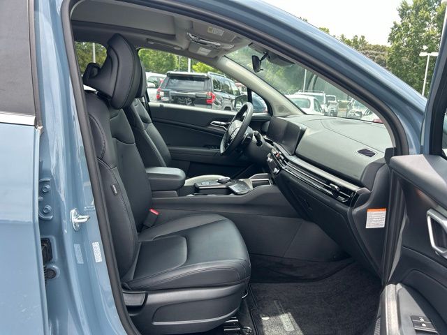 2026 Kia Sportage EX Hybrid - Photo 18