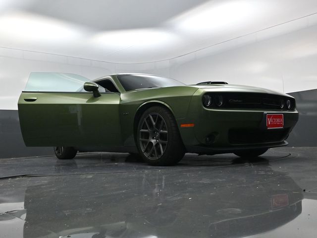 2018 Dodge Challenger R/T Green at Bravo Nissan