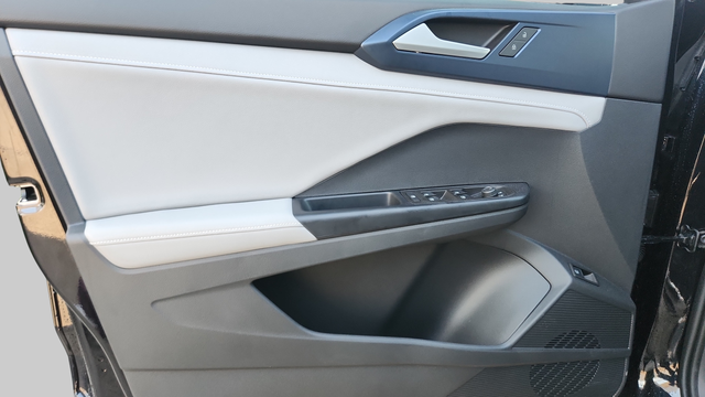 2024 Volkswagen Taos