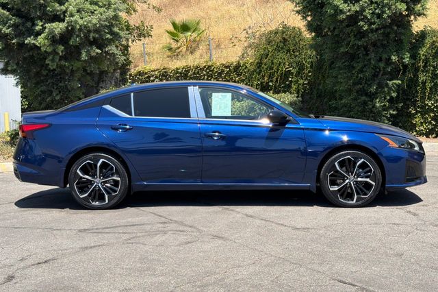 Used 2024 Nissan Altima Sedan