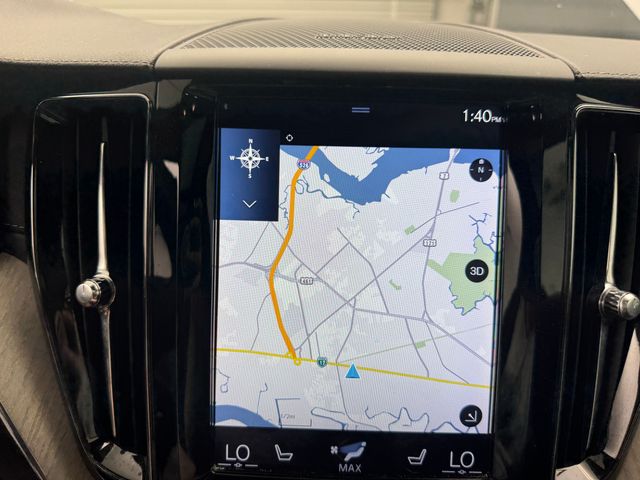 2019 White Volvo XC60 T6 Inscription AWD SUV