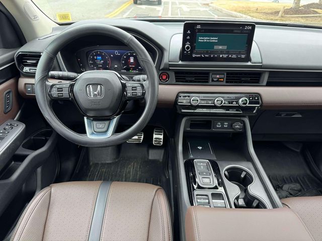 used 2024 Honda Pilot car, priced at $43,411