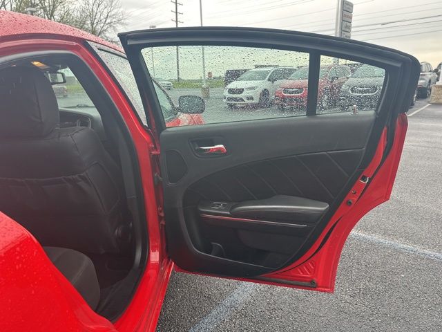 Used 2014 Dodge Charger R/T 4D Sedan