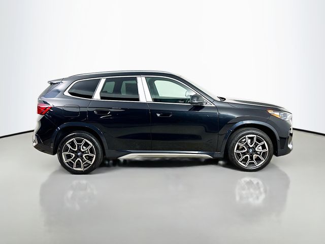 2025 BMW X1 xDrive28i 4