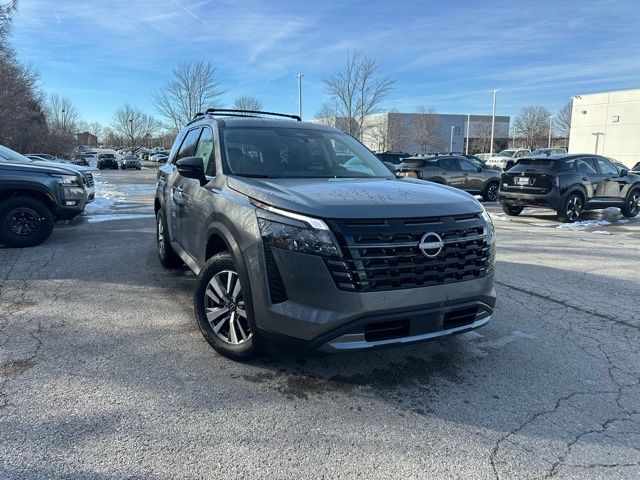 2026 Nissan Pathfinder SL 4WD