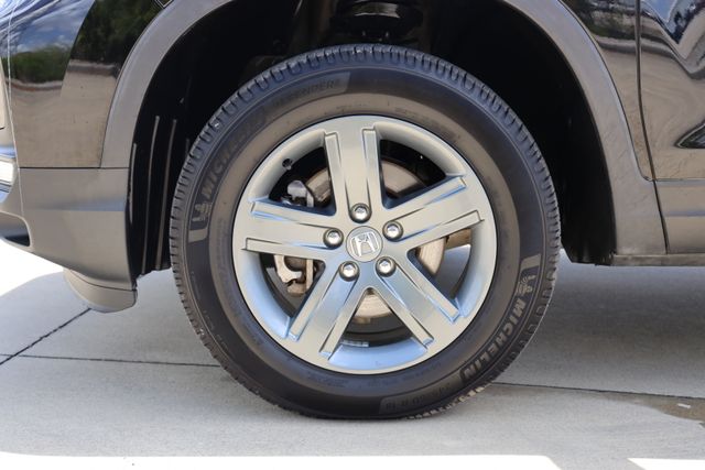 2023 Honda Ridgeline RTL Black at Community Honda