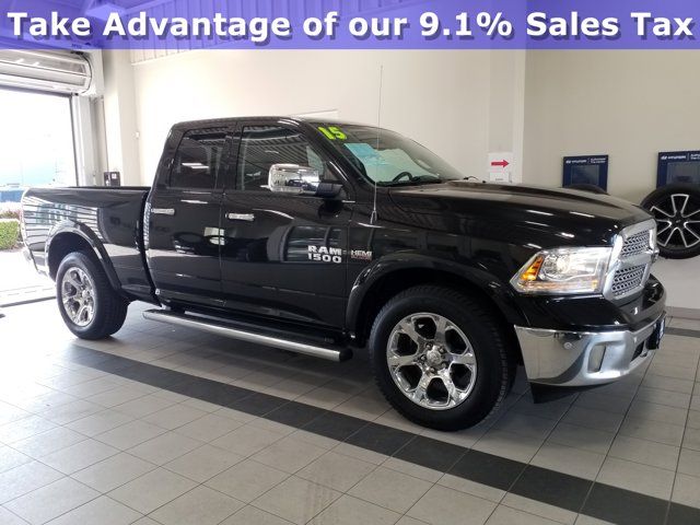 Brilliant Black Crystal Pearlcoat 2015 RAM 1500 Laramie Quad Cab 4WD Pickup Truck Four-Wheel Drive 8-Speed Automatic