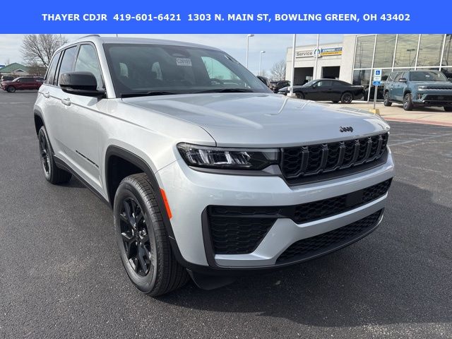 new 2026 Jeep Grand Cherokee Laredo 4D Sport Utility