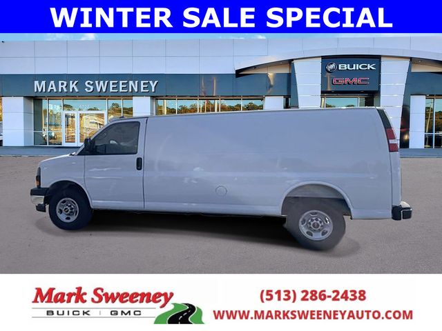 2025 GMC Savana Cargo 2500 RWD