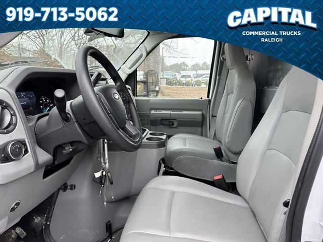 New 2025 White Ford 14FT BOX/SIDE DOOR image 17