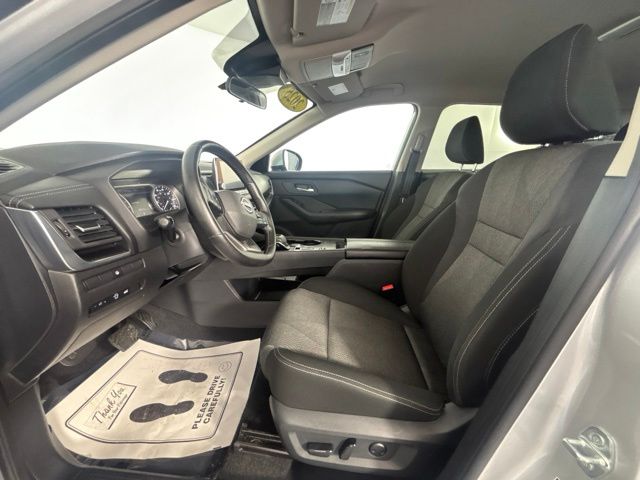 Used 2025 Nissan Rogue SUV