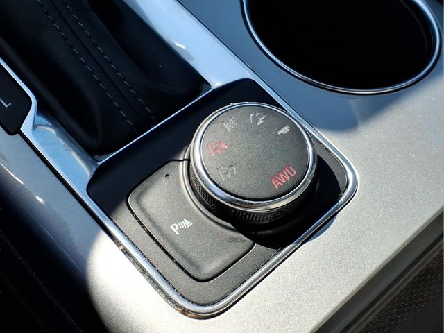 Used 2020 Chevrolet Blazer For Sale in Livonia, MI