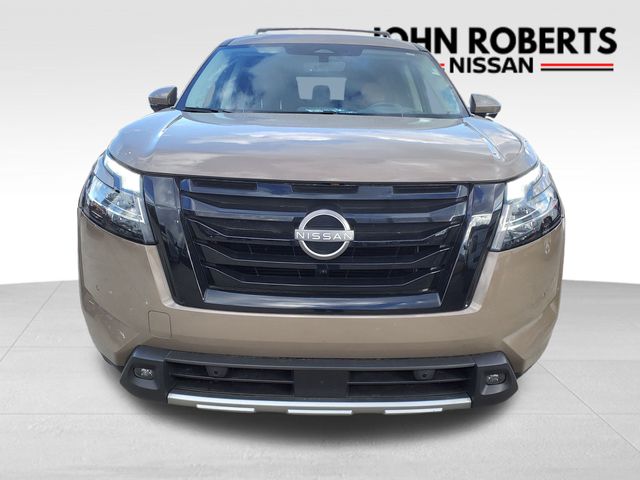 2023 Nissan Pathfinder Platinum 13