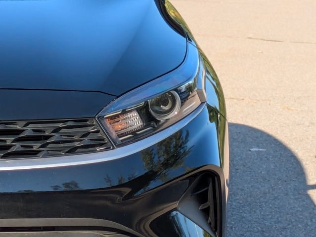 2023 Kia Forte LXS 12