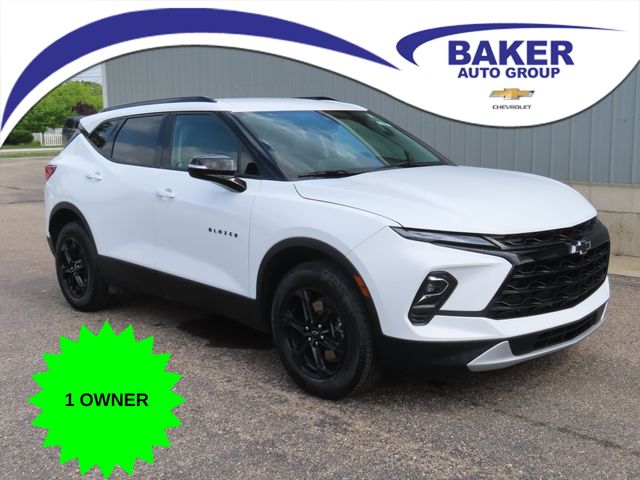 Summit White 2025 Chevrolet Blazer SUV / Crossover All-Wheel Drive 9-Speed Automatic Overdrive