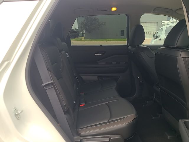 Used 2024 Nissan Pathfinder SUV