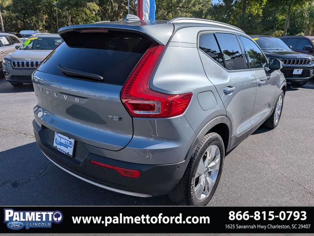 used 2019 Volvo XC40 car, priced at $22,998