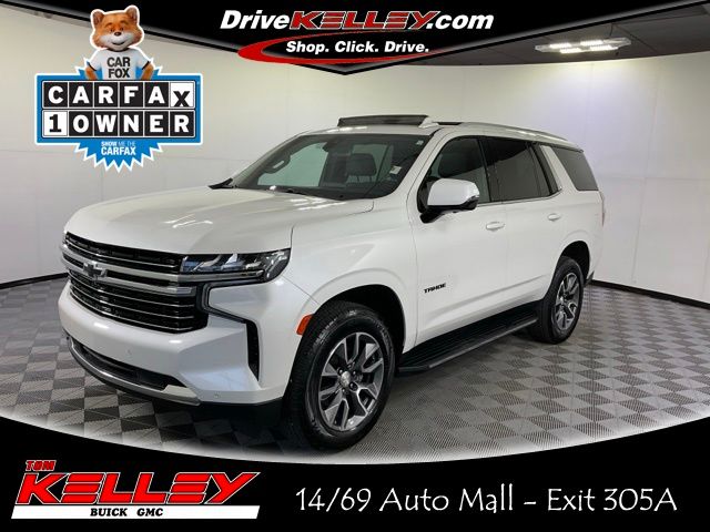 White (Iridescent Pearl Tricoat) 2022 Chevrolet Tahoe LT 4WD SUV / Crossover Four-Wheel Drive