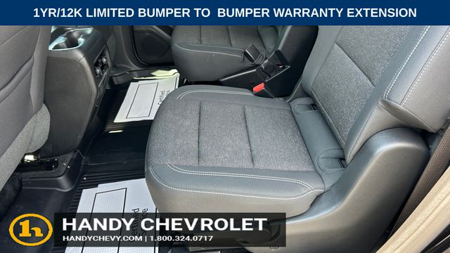 Used 2025 Chevrolet Traverse SUV