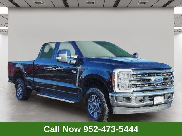 2023 Ford F-250 Super Duty Lariat Crew Cab 4WD