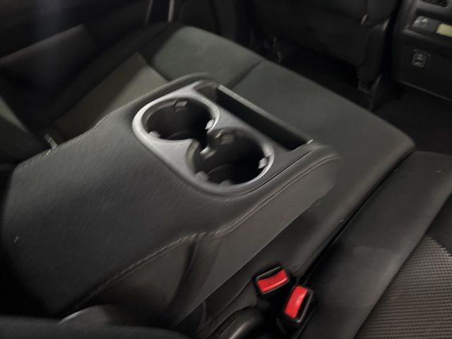2018 Nissan Pathfinder S photo