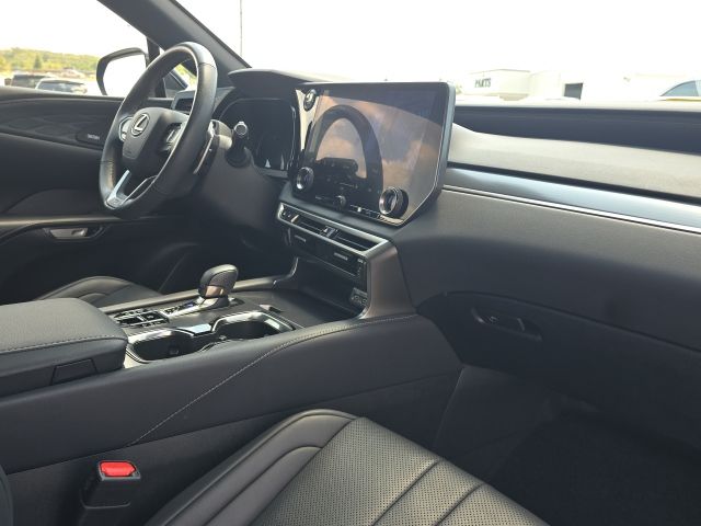 2024 Lexus RX 350 F Sport Handling:B02567