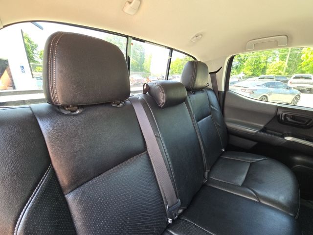 2020 Toyota Tacoma SR5:168493A