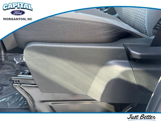 New 2027 White Ford XLT image 25