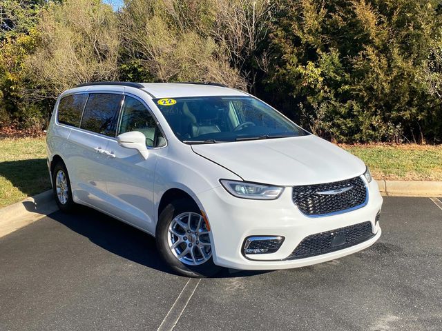 2022 Chrysler Pacifica Touring L FWD