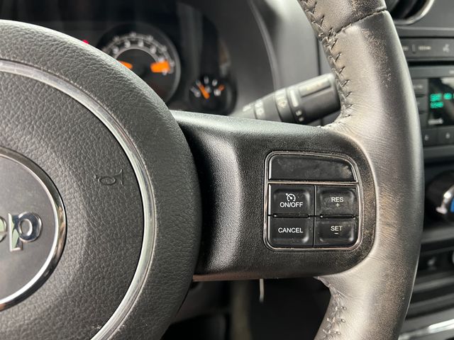 2016 Bright White Clearcoat Jeep Patriot Sport SE 4X4 SUV