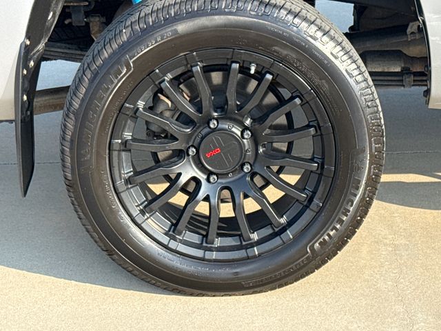Used 2010 Toyota Tundra Truck