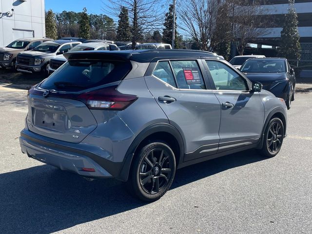 2023 Nissan Kicks SR 3