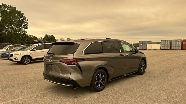 New 2026 Toyota Sienna Van