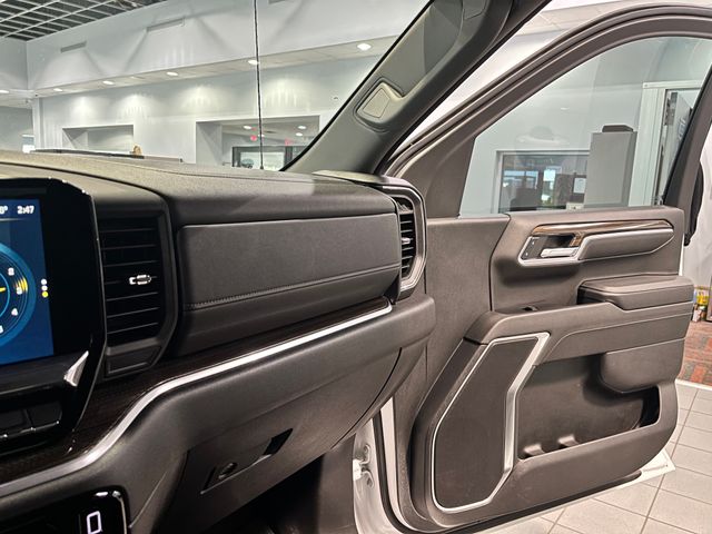 2024 Chevrolet Silverado 1500 LT White at Bob King Buick GMC