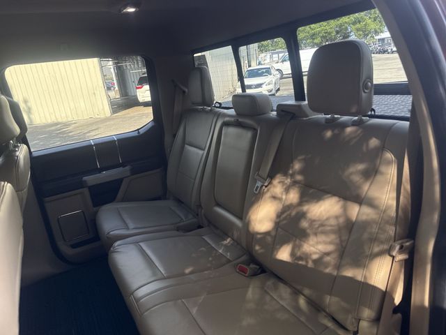 Used 2017  Ford Lariat image 14