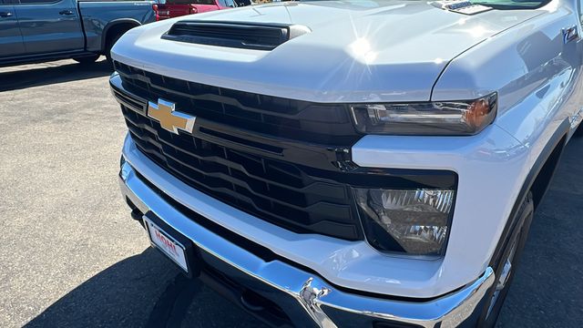 2024 Chevrolet Silverado 2500HD Work Truck 9