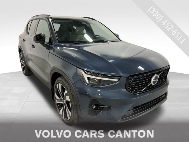2026 Volvo XC40 B5 Ultra AWD