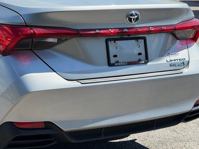 Used 2022 Toyota Avalon Hybrid Sedan