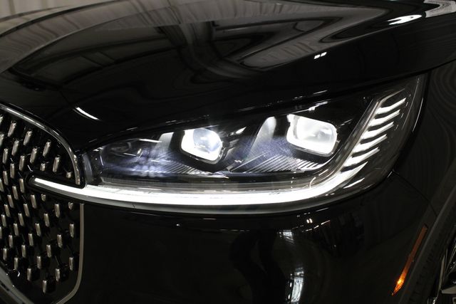 New 2026 Black Lincoln Reserve image 34