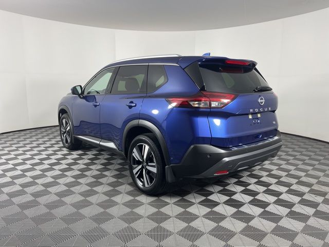 2023 Nissan Rogue SL 7