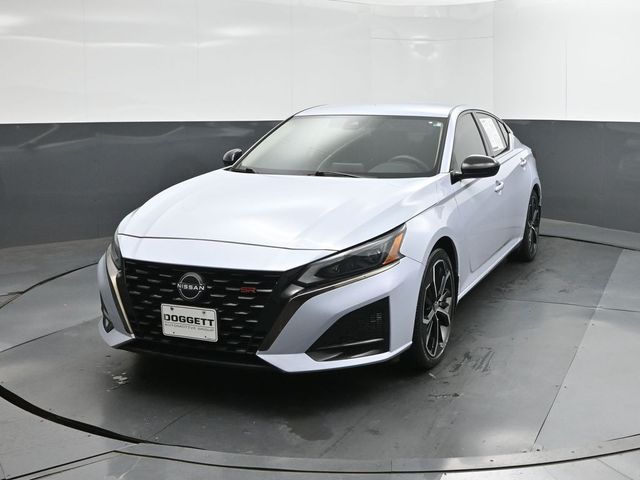 2023 Nissan Altima 2.5 SR FWD