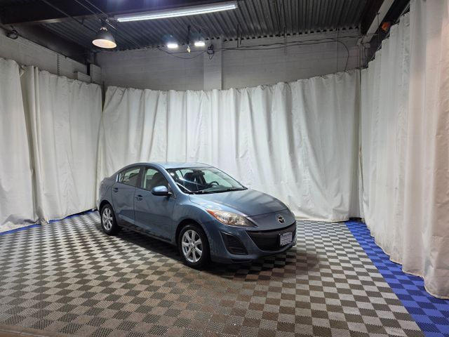2010 Mazda MAZDA3 i Touring