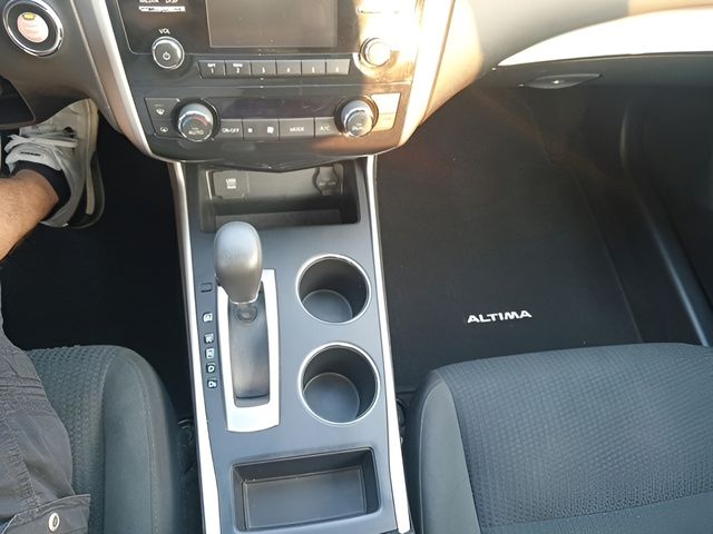 Used 2015 Nissan Altima Sedan