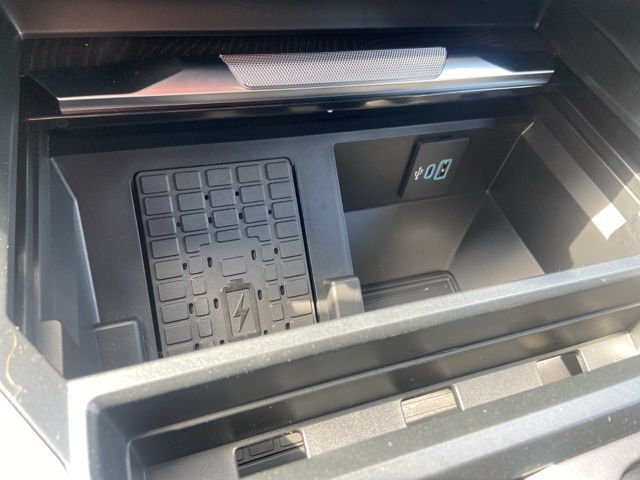 2025 Ford F-250SD Platinum White at Luther Ford