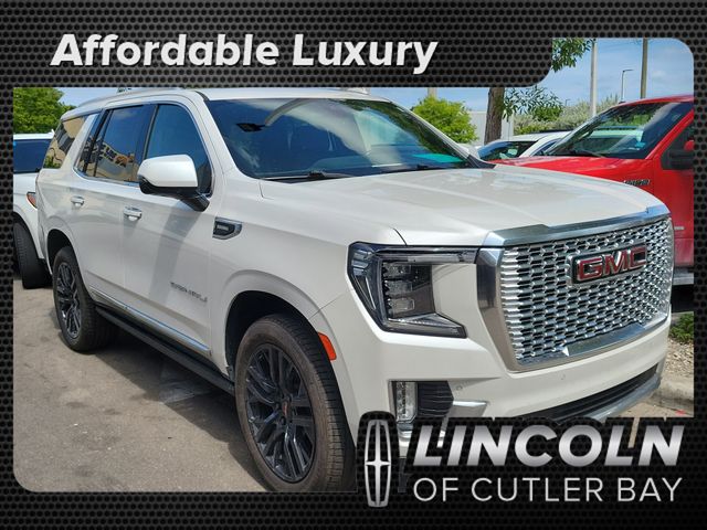 White Frost Tricoat 2022 GMC Yukon SUV / Crossover 4X2 