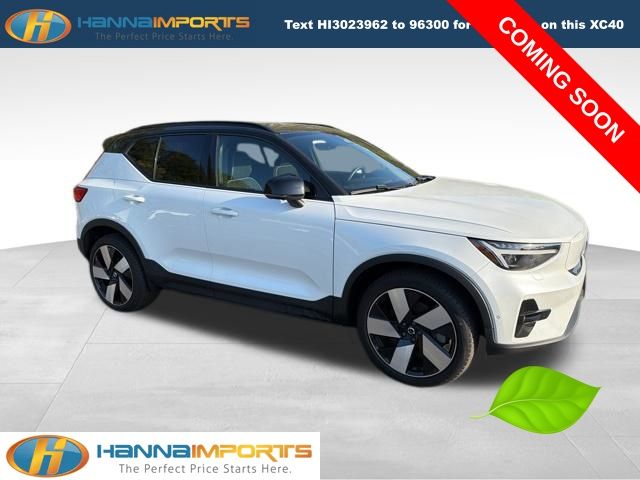 Crystal White 2023 Volvo XC40 Recharge Twin Ultimate eAWD SUV / Crossover All-Wheel Drive 1-Speed Automatic